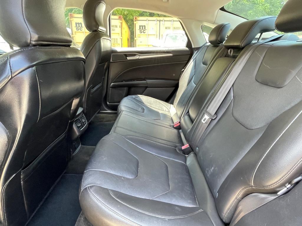 2016 Ford Fusion Titanium - Photo 13