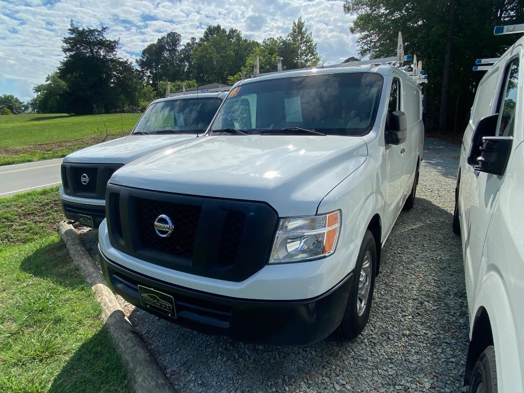 2015 Nissan NV 2500 Standard Roof SV V6's photo